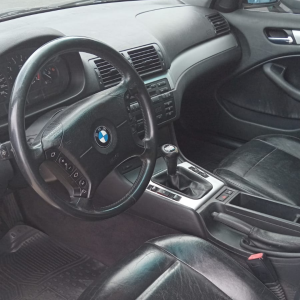 BMW 325I