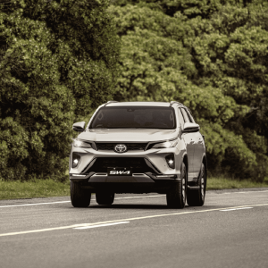 Toyota SW4 0km